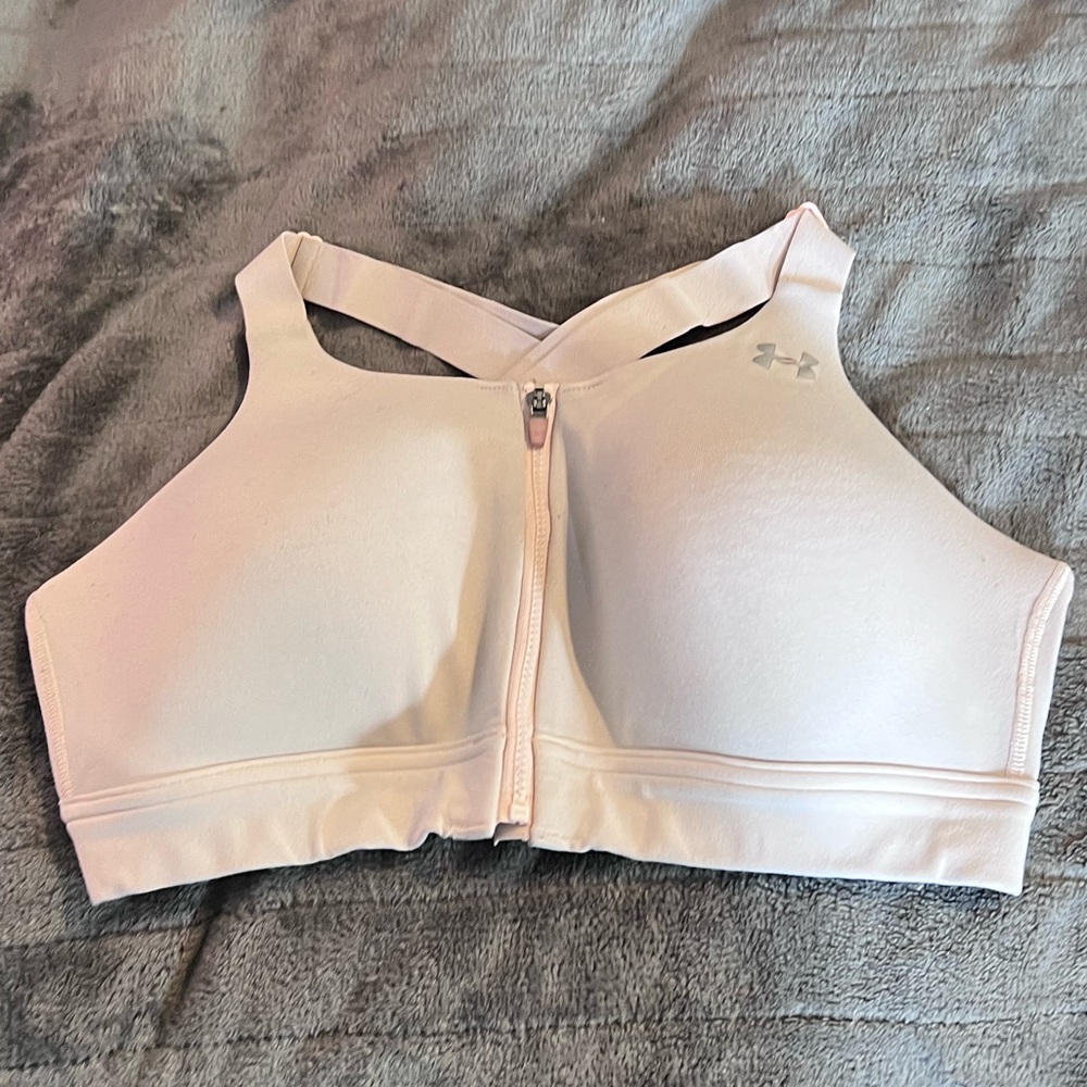 Under Amour Eclipse High Impact Zip Front Sports Bra  Size 36C (M-L)